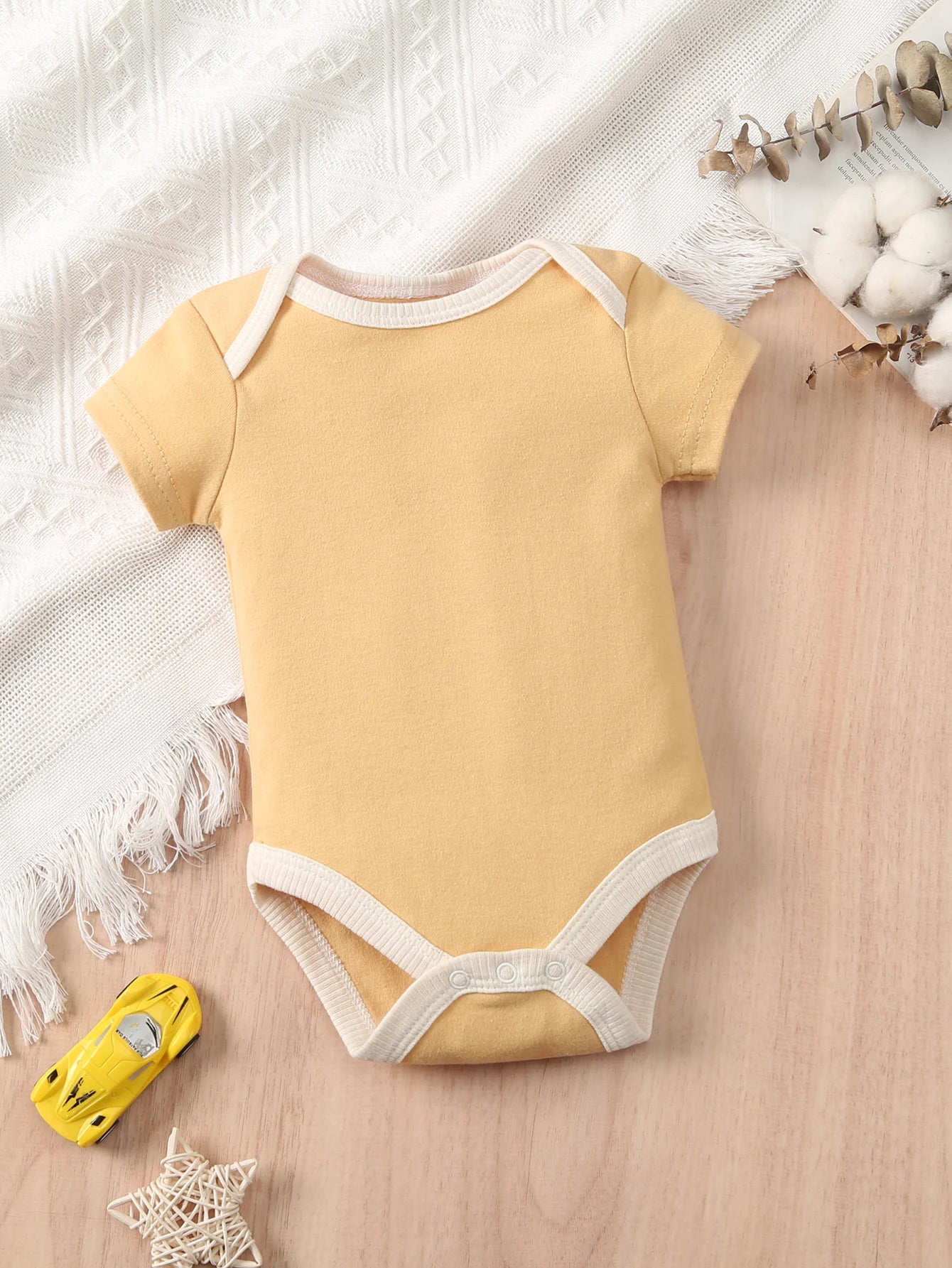 [4-piece set] onesie short-sleeved