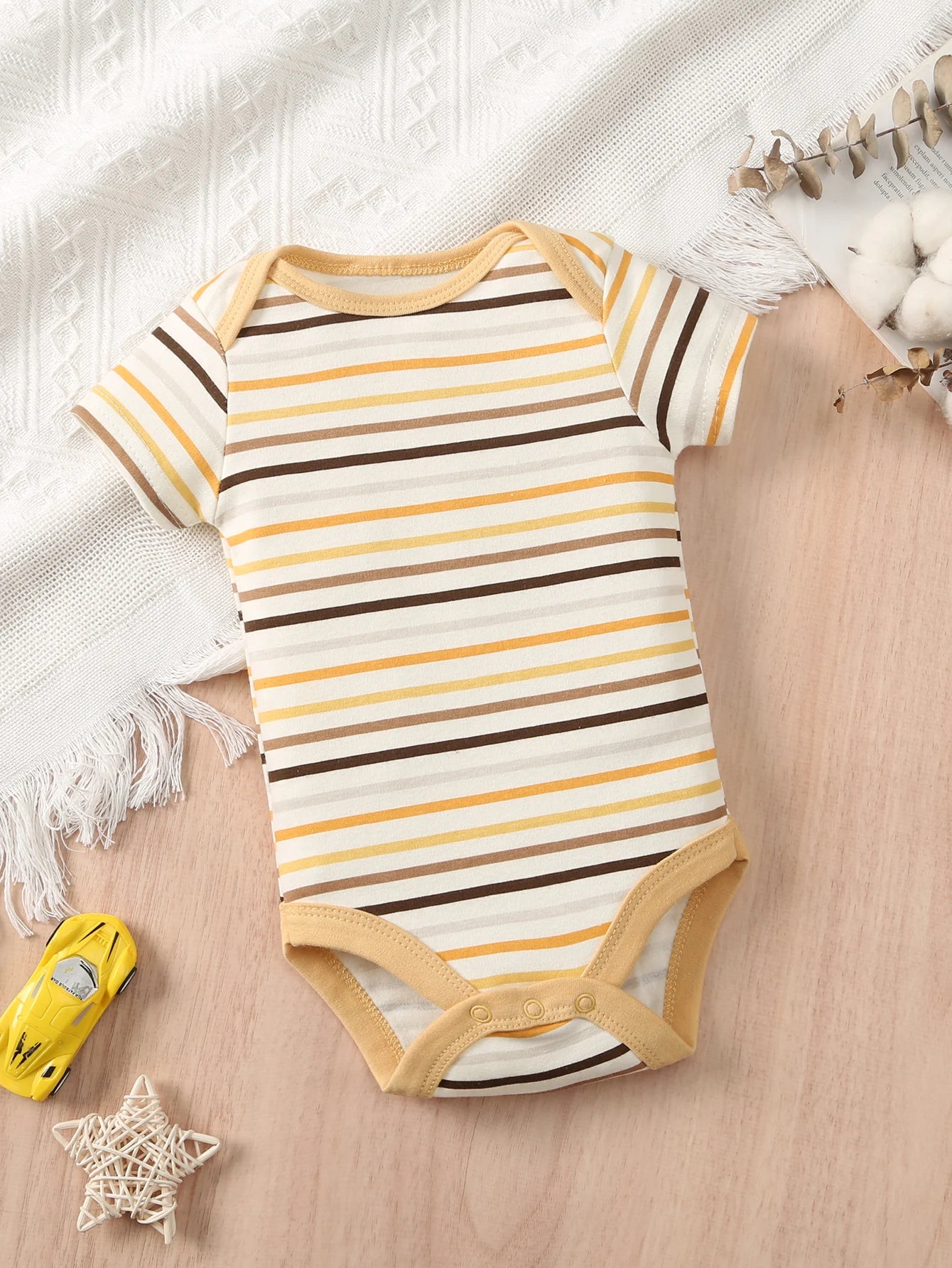 [4-piece set] onesie short-sleeved